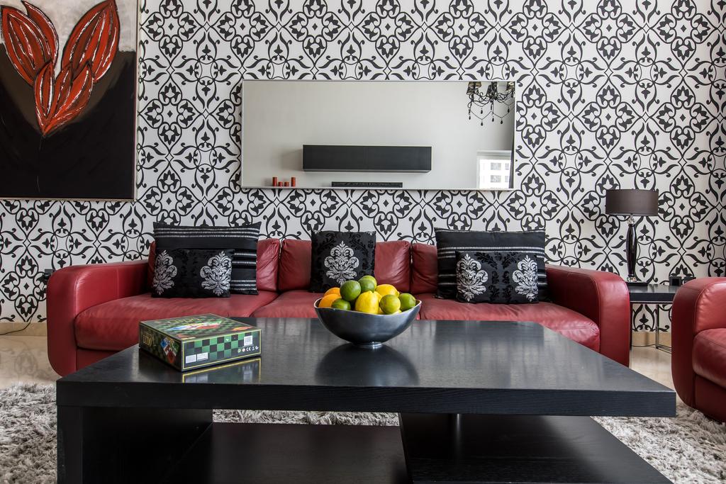 Stunning Dubai Marina Apartment - thumb 5