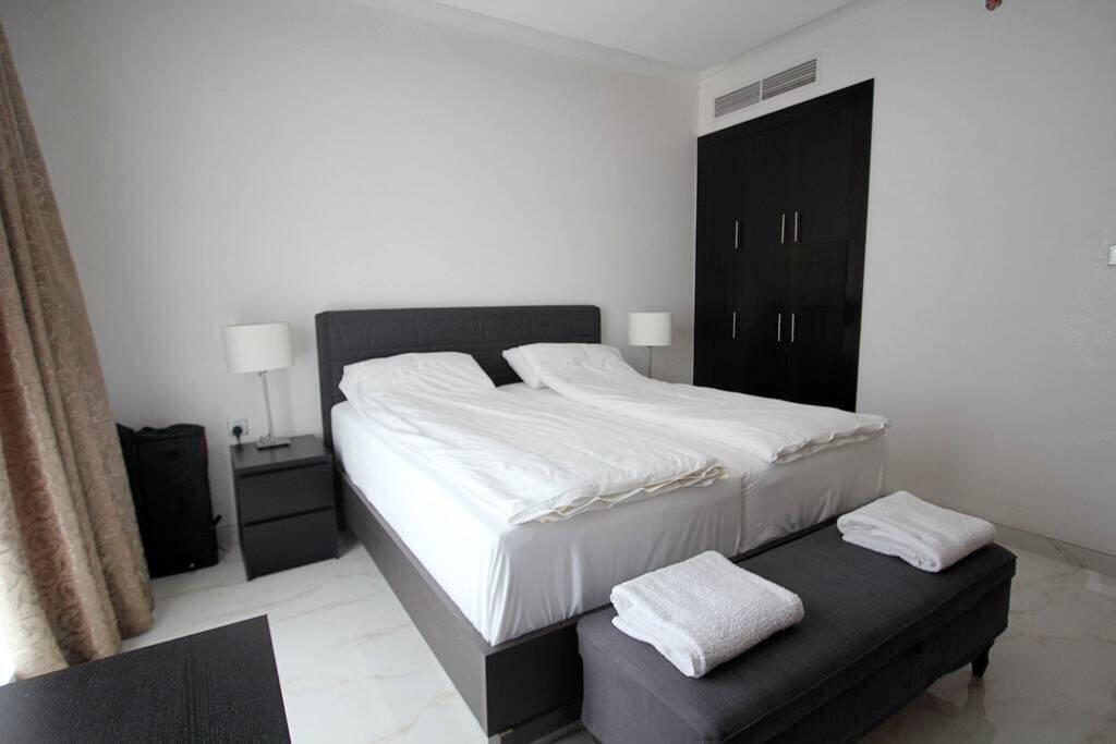 Stylish 2 Bedroom! Panoramic Sea View! - thumb 3