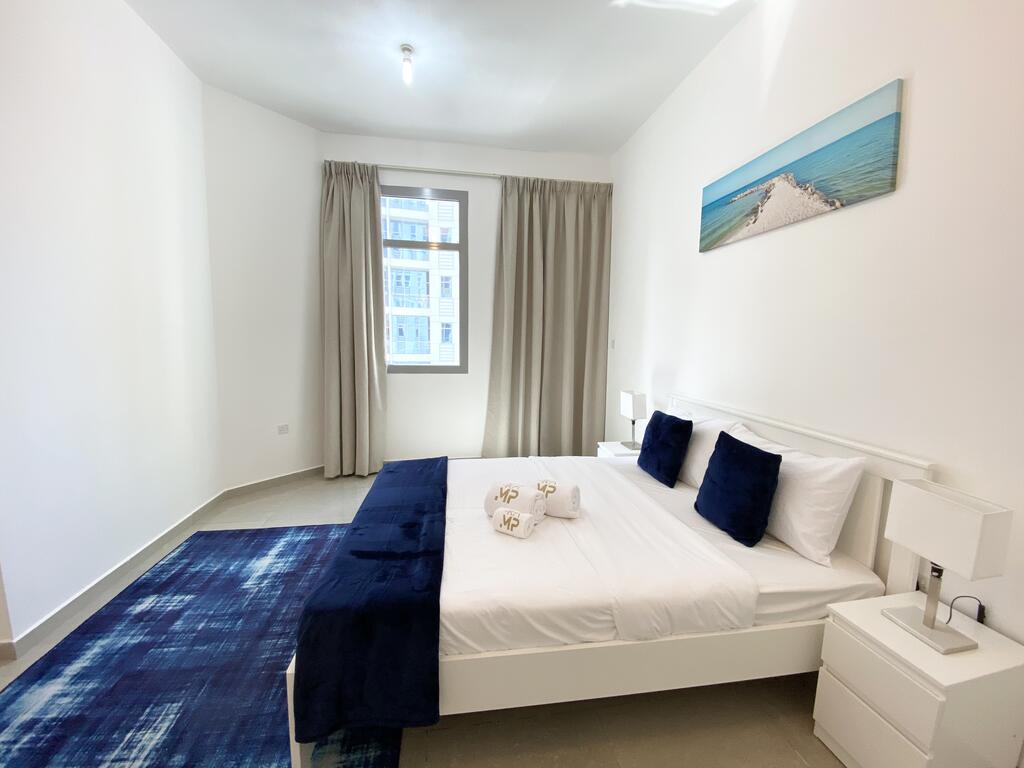 Superior 3BR With Full Marina View Dubai - thumb 0
