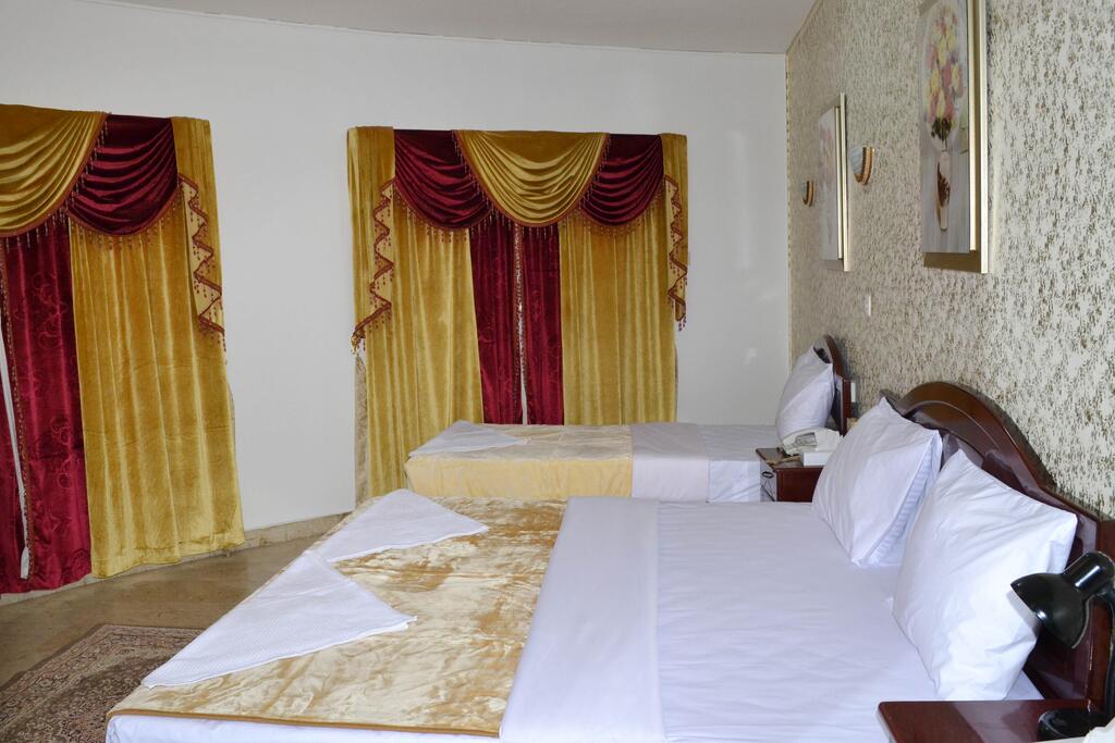 TAJ AL BARAHA HOTEL L.L.C - thumb 1