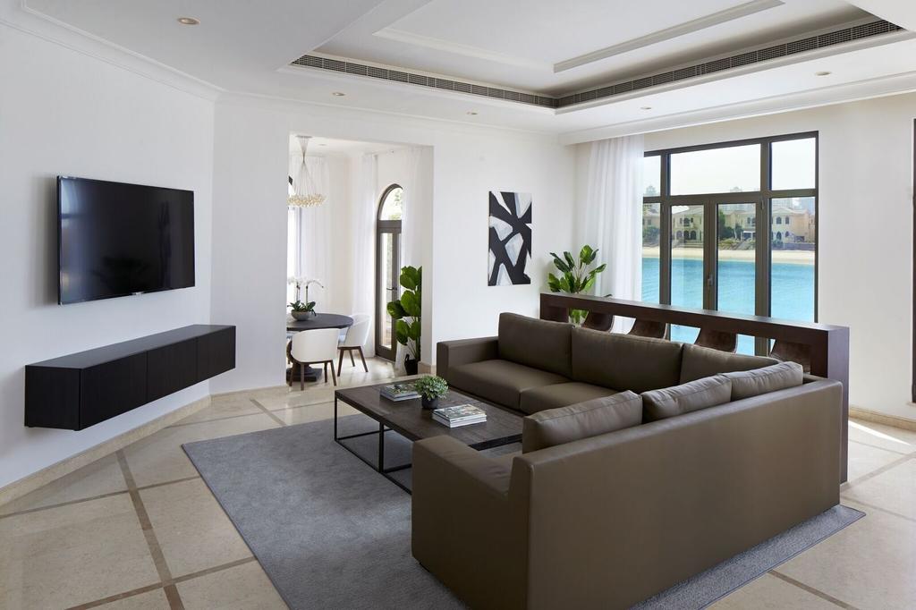 The Palm Beachfront Estate - thumb 5