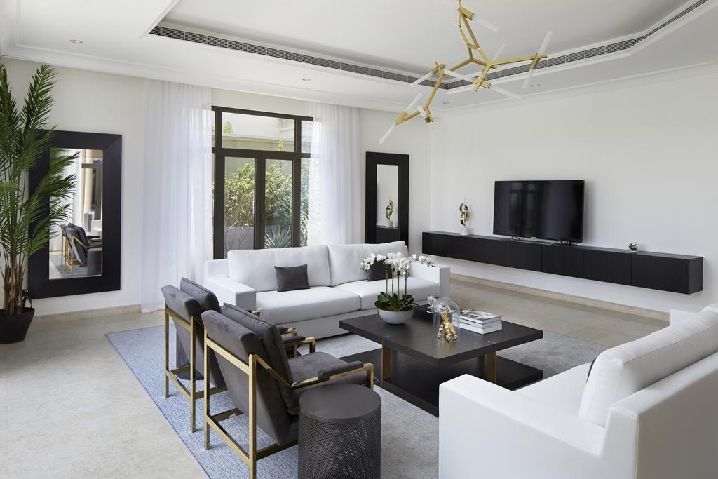 The Palm Beachfront Estate - thumb 4