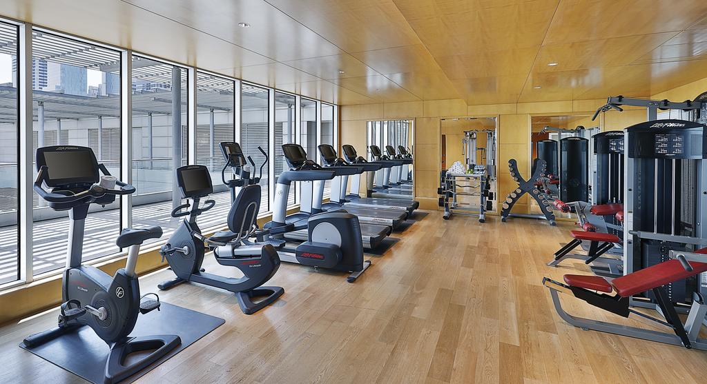 The Ritz-Carlton Executive Residences - thumb 6