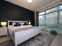 Vacation Bay - Loft West Tower -Partial Burj Khalifa View Accommodation Dubai