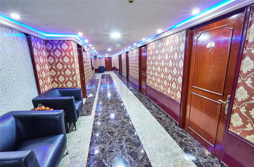 West Hotel - thumb 4