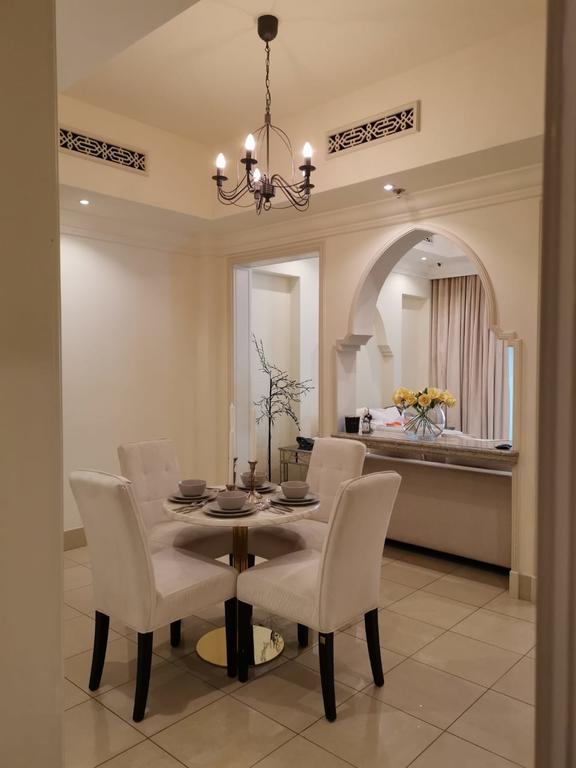 Wonderful Stay In The Heart Of Dubai Souk AlBahar - thumb 1