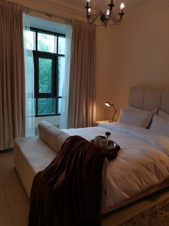 Wonderful Stay In The Heart Of Dubai Souk AlBahar - thumb 6
