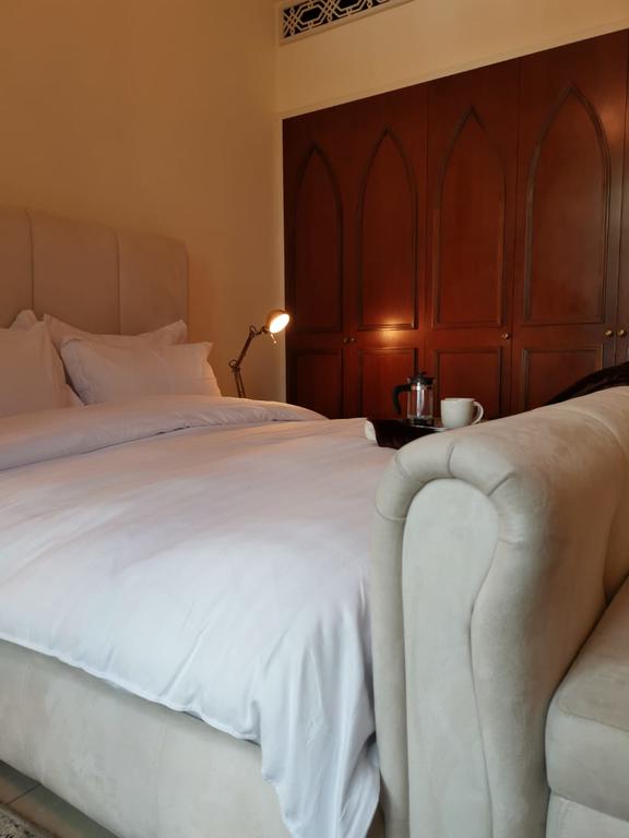 Wonderful Stay In The Heart Of Dubai Souk AlBahar - thumb 5