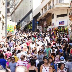 Rua Vinte e Cinco de Marco, Sao Paulo Accommodation Dubai