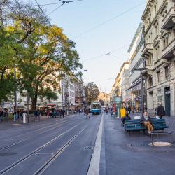 Bahnhofstrasse, Zürich Accommodation Dubai