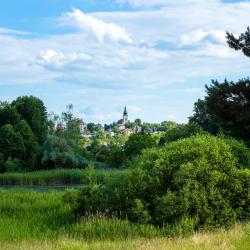 Hradec Kralove Accommodation Dubai