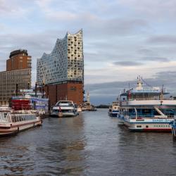 Hamburg Accommodation Dubai