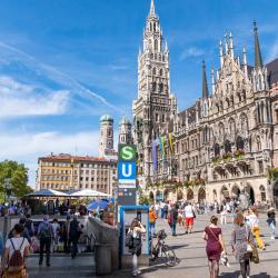 Marienplatz, Munich Accommodation Dubai