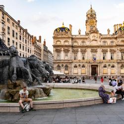 Lyon Accommodation Dubai