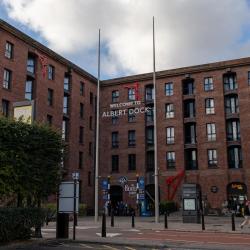 Albert Dock, Liverpool Accommodation Dubai