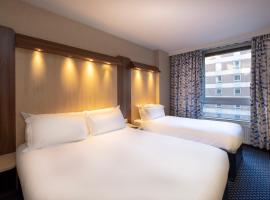 Royal National Hotel Accommodation Dubai