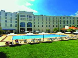 Industria Villa Accommodation Dubai