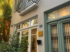 Belle Athenes - Luxury Rooms at Monastiraki Railway Station Accommodation Dubai