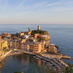 Cinque Terre Accommodation Dubai