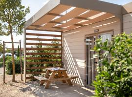hu Firenze Camping in Town Accommodation Dubai