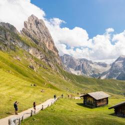 Val Gardena Accommodation Dubai