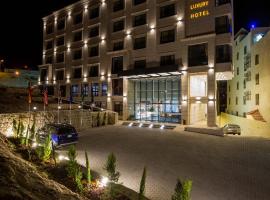 Petra Moon Luxury Hotel Accommodation Dubai