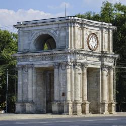 The Triumphal Arch Chisinau, Chişinău Accommodation Dubai