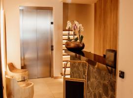 Hotel 1920 Accommodation Dubai