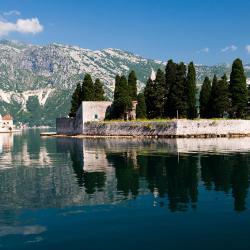 Perast Accommodation Dubai
