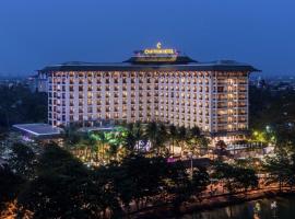 Chatrium Hotel Royal Lake Yangon Accommodation Dubai