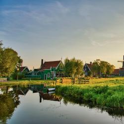 Noord-Holland Accommodation Dubai