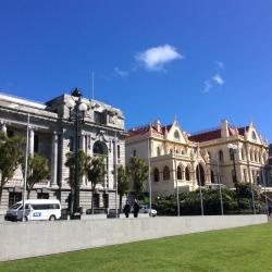 Parliament Buildings, Wellington Accommodation Dubai
