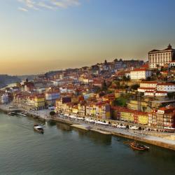 Porto Region Accommodation Dubai