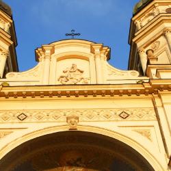 Iaşi Accommodation Dubai