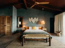 The Waves at Cane Bay Accommodation Dubai