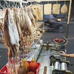 Ha Long Night Market, Ha Long Accommodation Dubai